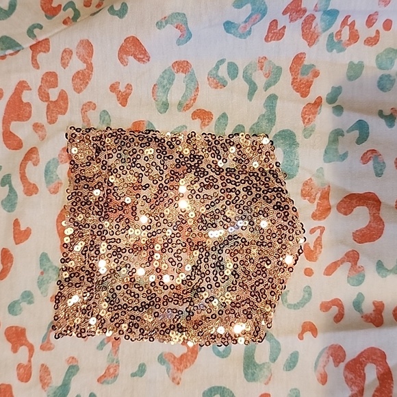 Animal print top - Picture 2 of 4